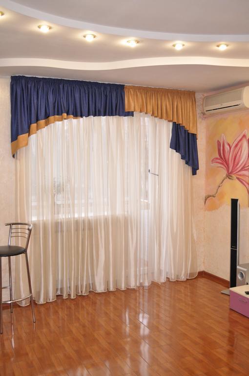 Apartment On Oleksandra Polia Avenue 110 Dnipro Ngoại thất bức ảnh